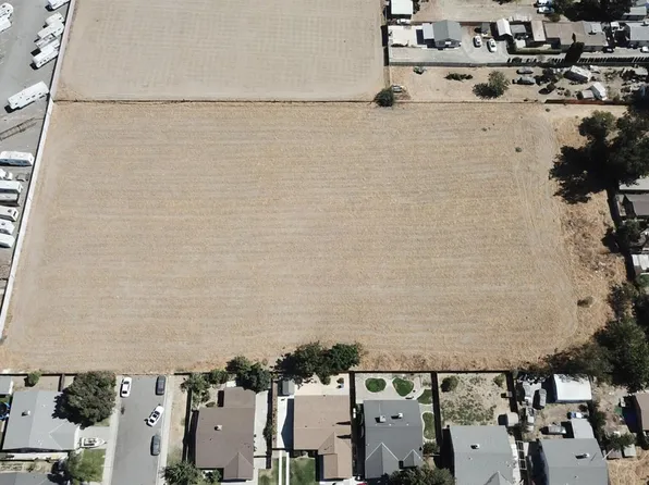 1947 Hackett Rd, Ceres, CA 95307