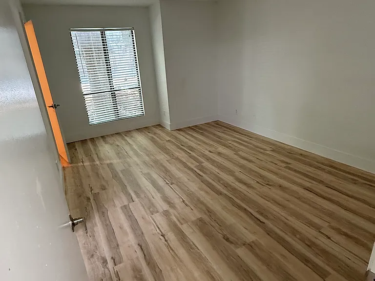 206 Warm Springs Cir — Photo 21