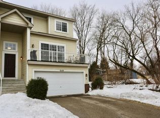 8169 Darcy Ln, Inver Grove Heights, MN 55076