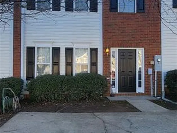 4640 Crawford Oaks Dr, Oakwood, GA 30566