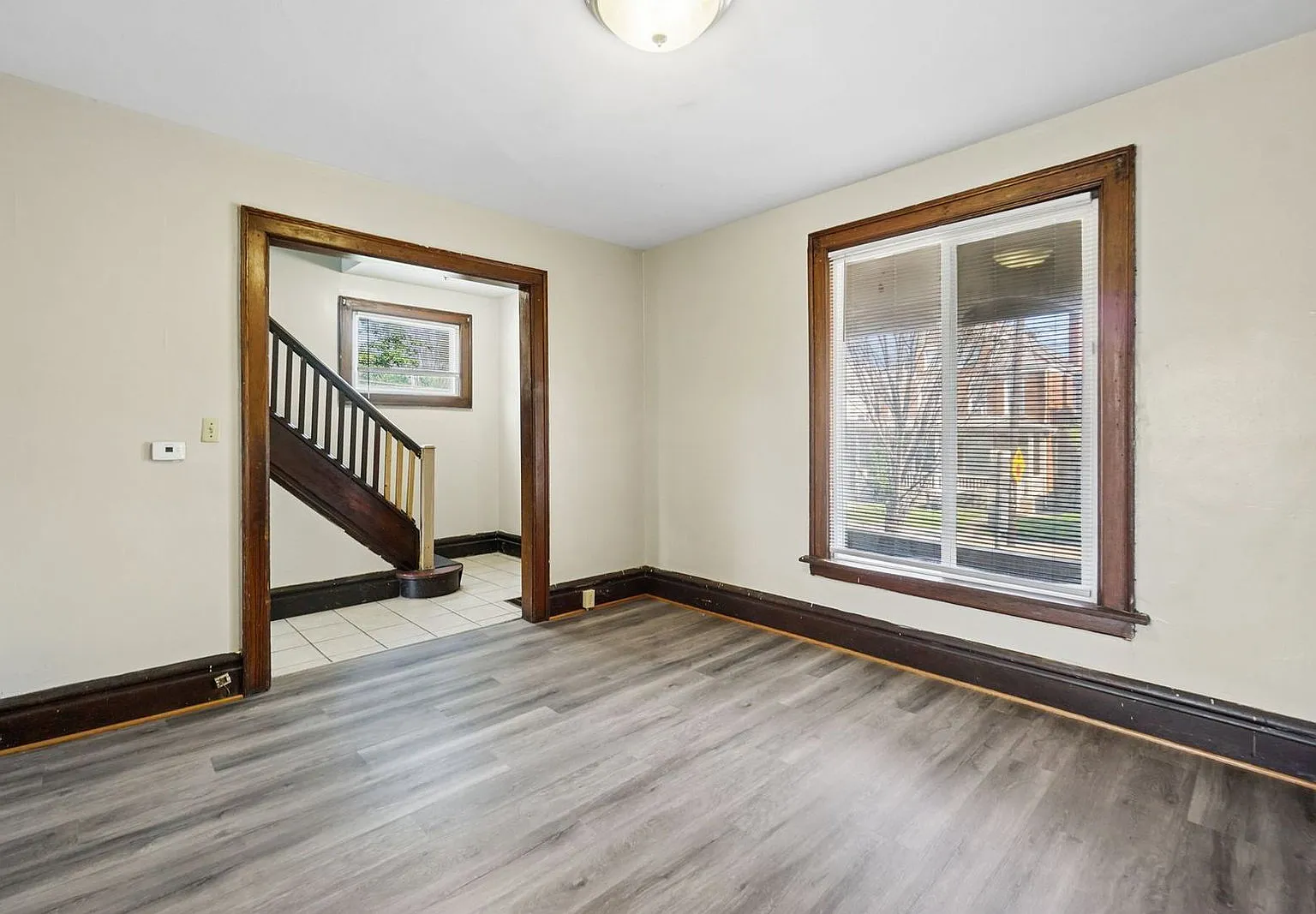 3 bed, 1.0 bath, $1,995 — Photo 4