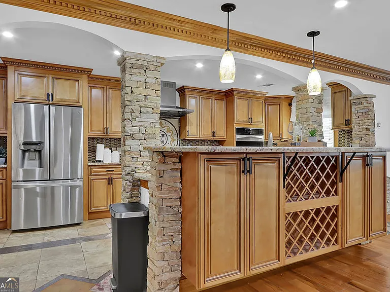 4081 Ashford Dunwoody Rd NE — Photo 39