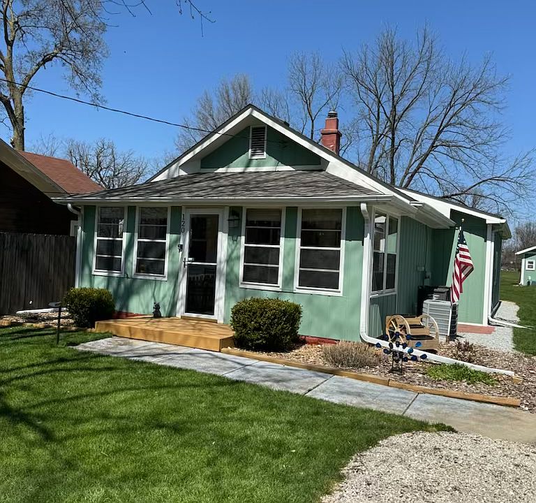 1st image of 120 Keck Ave