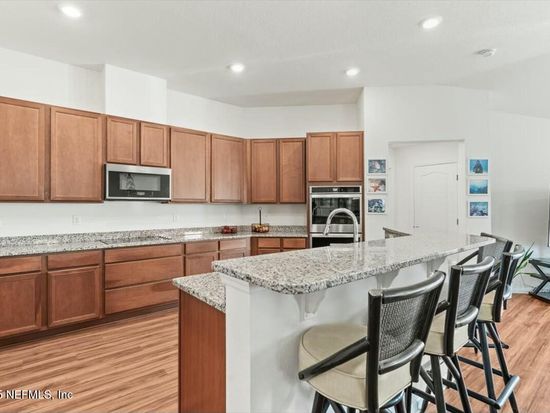 10451 COLLINS FIELD Circle, Jacksonville, FL 32222