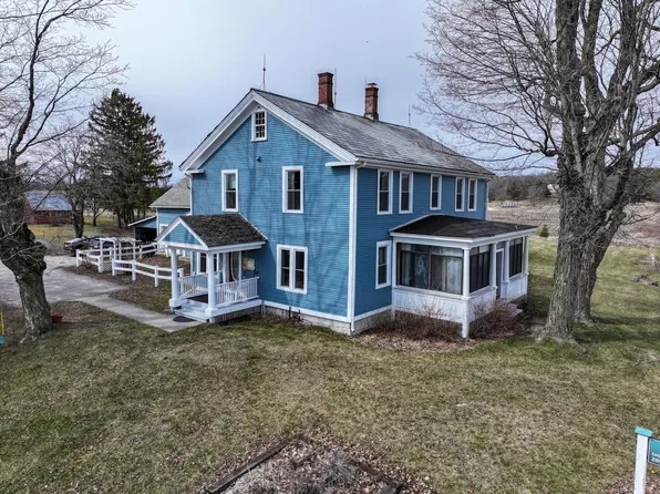 3958 VT Route 30, Cornwall, VT 05753