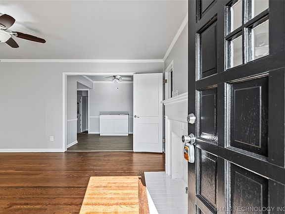 4th image of this home