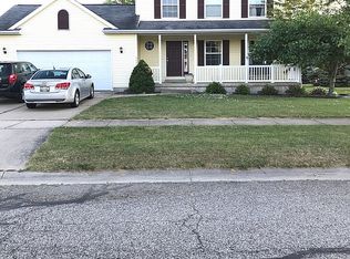 1111 Lois Ln, Saint Johns, MI