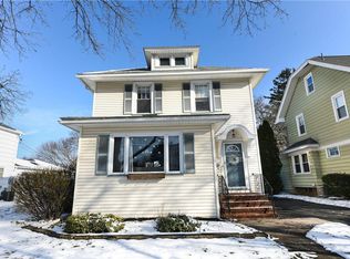 336 Simpson Rd, Rochester, NY 14617