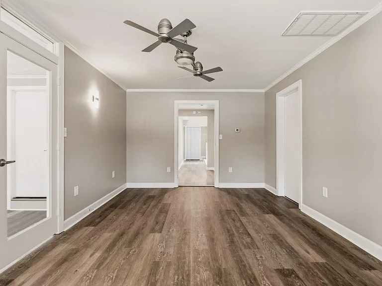 8304 Dangerfield Pl — Photo 11