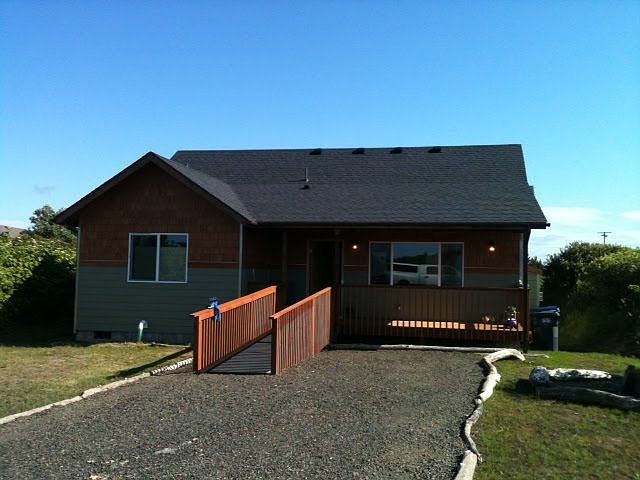1st image of 741 Zinita Ct SW