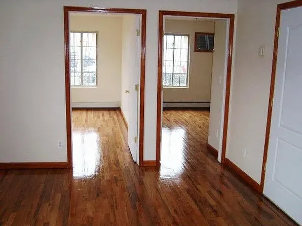 1784 Linden Boulevard image 4 of 7