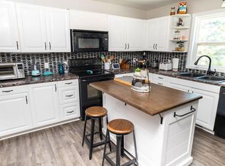 528 State St, Ripon, WI 54971