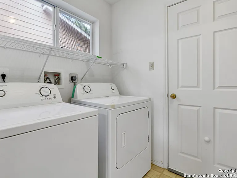 6226 Cypress Rose — Photo 11