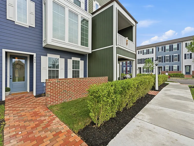 344 Highbridge Ln — Photo 18