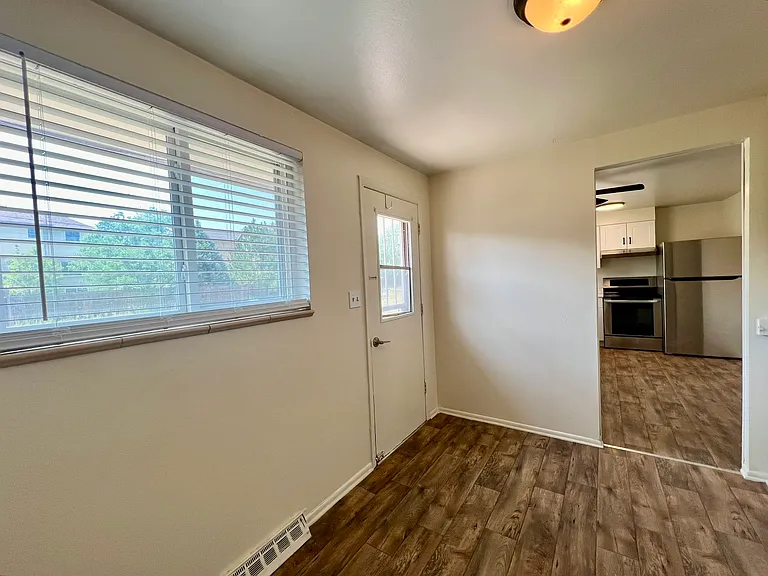 3895 Parfet St — Photo 12
