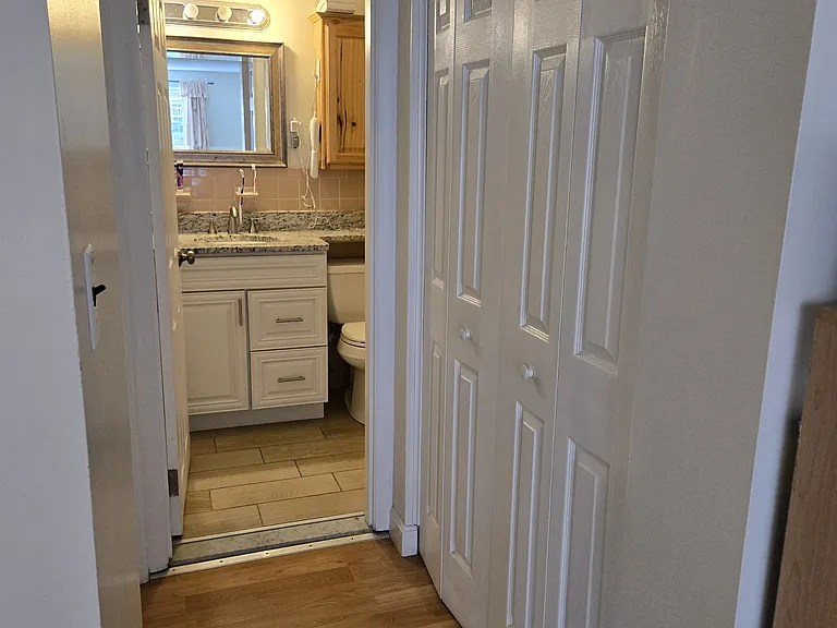 2 Old Colony Ln #8 — Photo 9