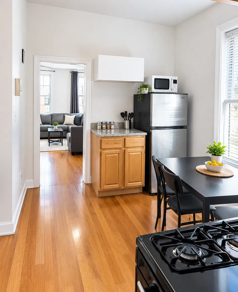 241 West 15th Street — Photo 1
