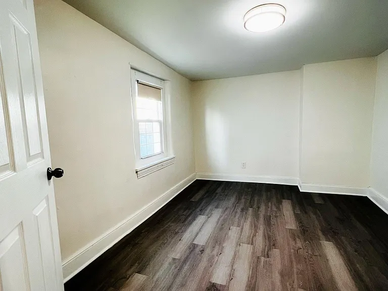 4467 Fleming St — Photo 34