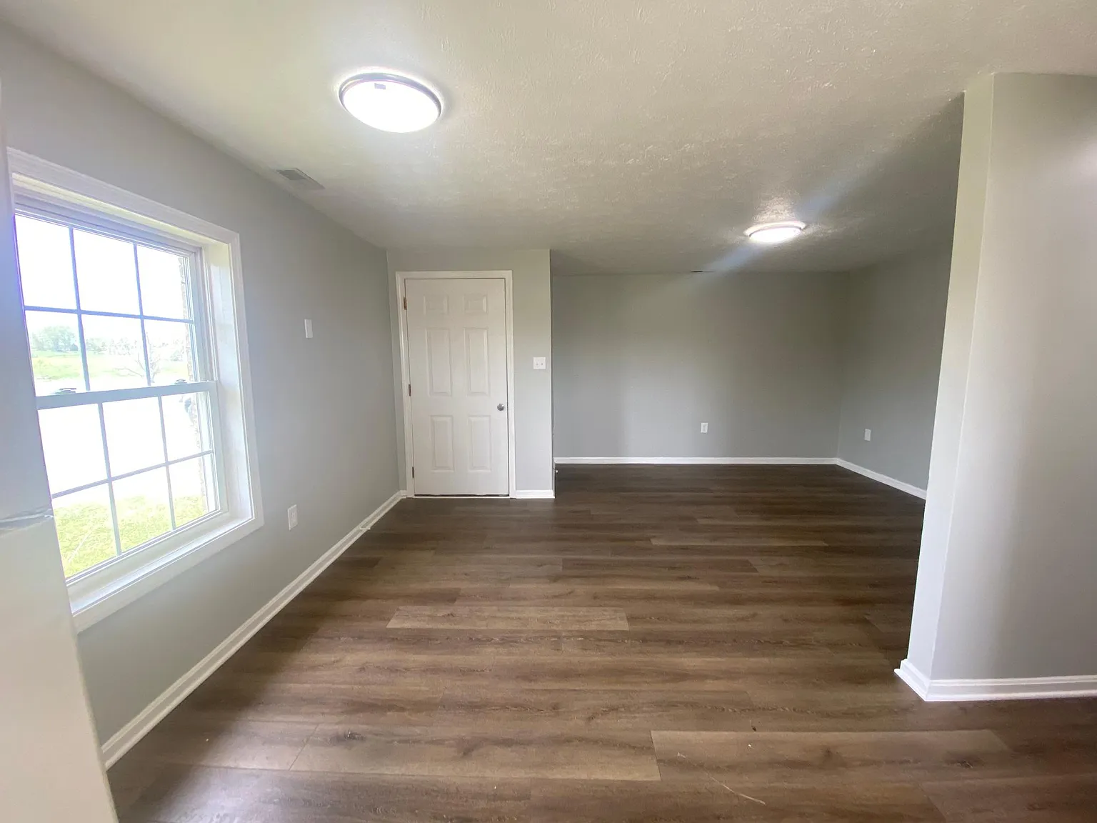 1 220 Circle View Dr — Photo 4