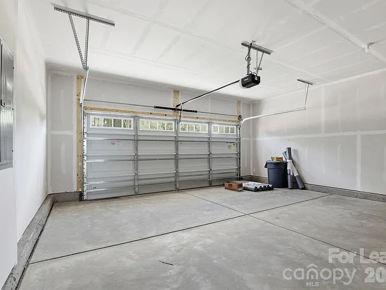 862 Heathway Dr — Photo 27