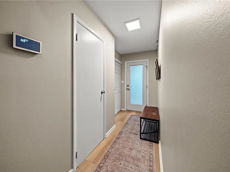 4300 Roswell Rd NE #28 — Photo 3