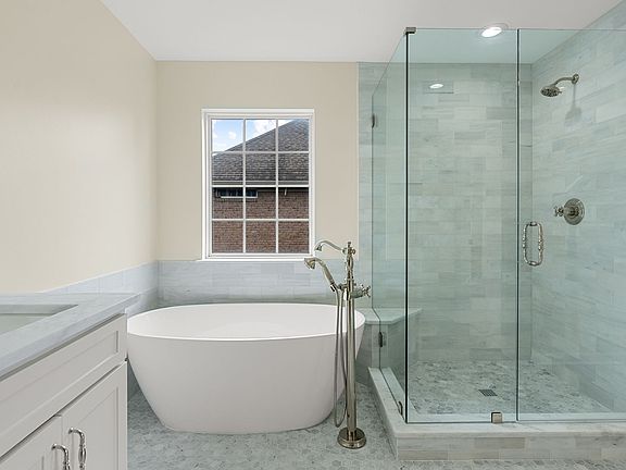 2nd image of 3169 Bush Dr