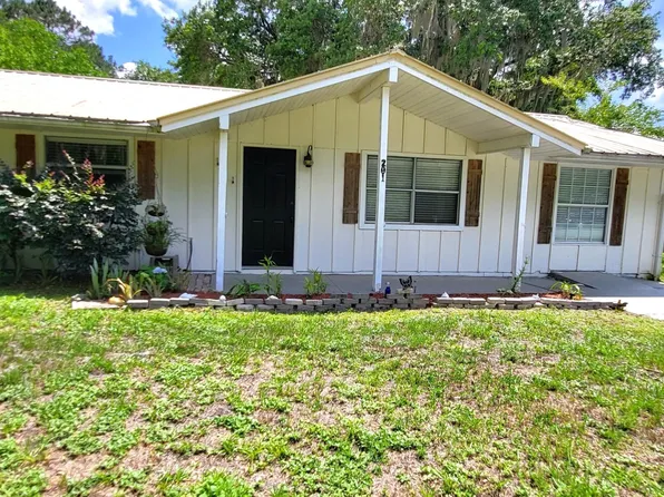 201 HARBOR Drive, Palatka, FL 32177