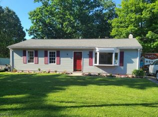 77 River Rd, Stanhope, NJ 07874