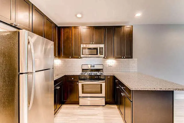 2327 S Sacramento Ave #1 — Photo 3