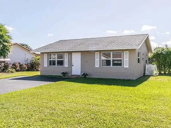 9800 NW 70th Ct, Fort Lauderdale, FL 33321