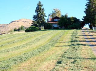 92 Rankin Rd, Selah, WA 98942