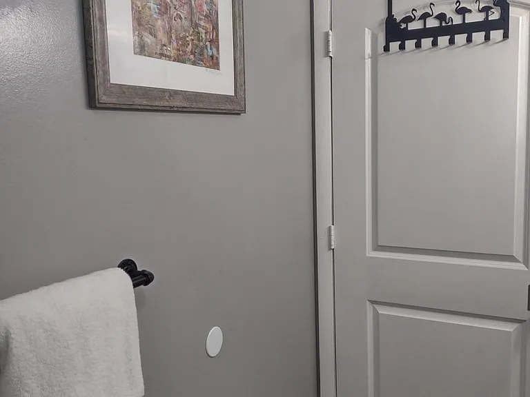 756 W Cathedral Pl — Photo 12