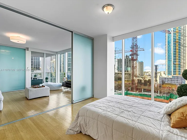 1040 Biscayne Blvd #1107 — Photo 31
