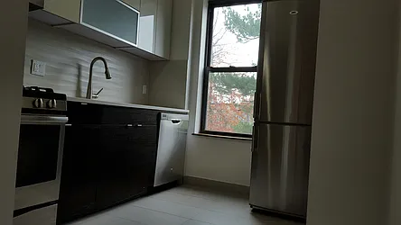 Rented by DYNAMIC REALTY OF NEW YORK CORP