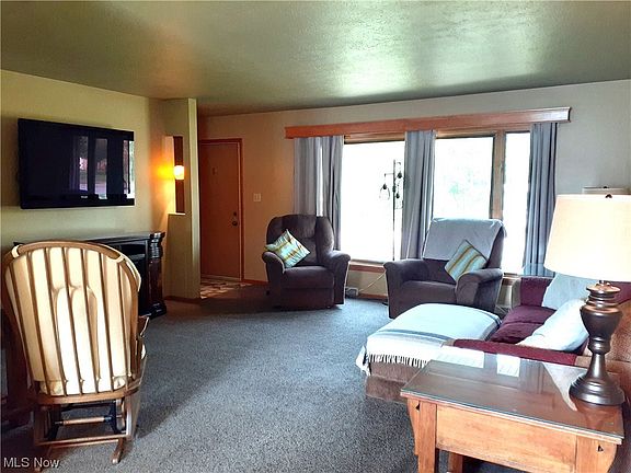 5th image of 4747 Sunny Ln