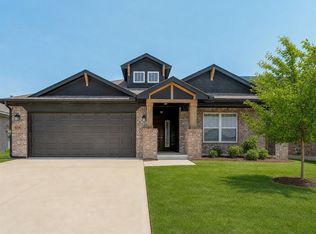 408 Haven St, Yukon, OK 73099