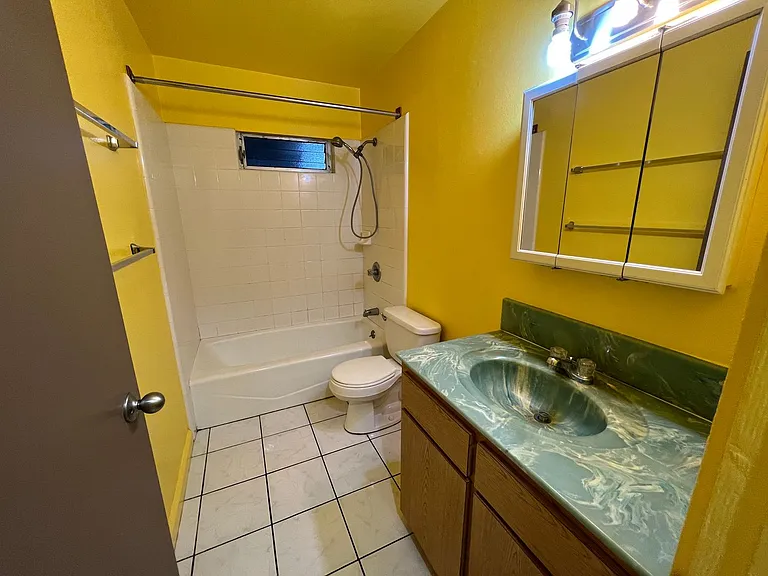 234 Oneawa St #B — Photo 5