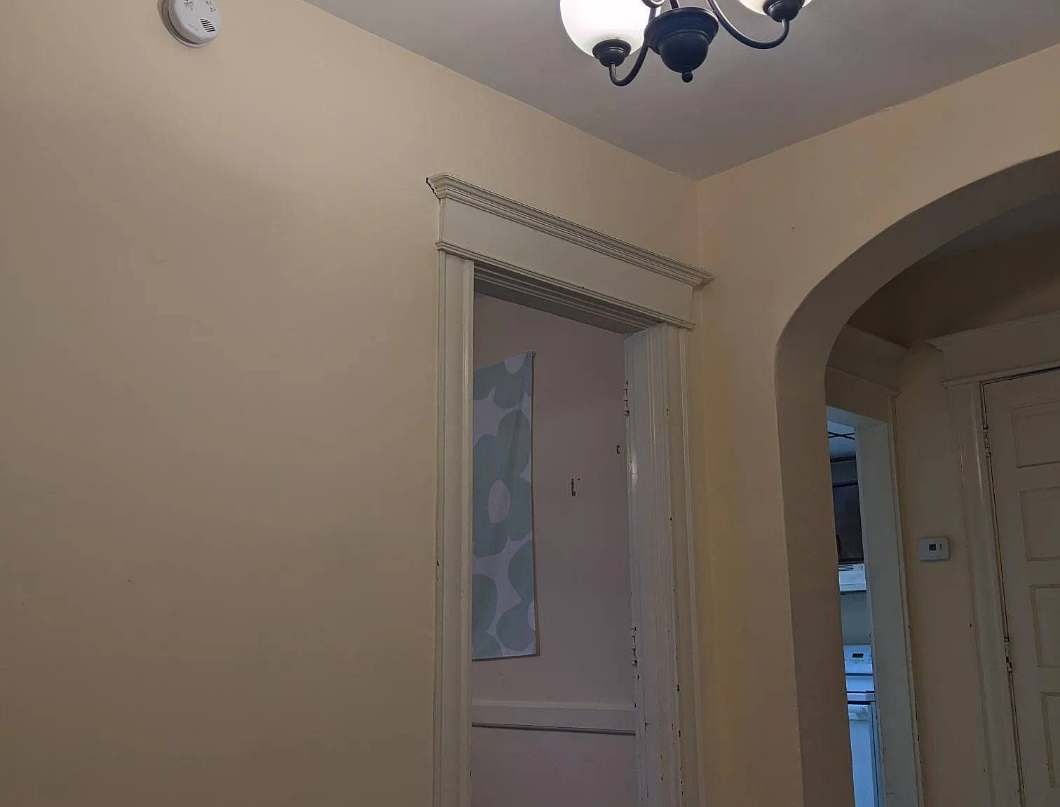 4 bed, 1640 sqft, $4,200 — Photo 2
