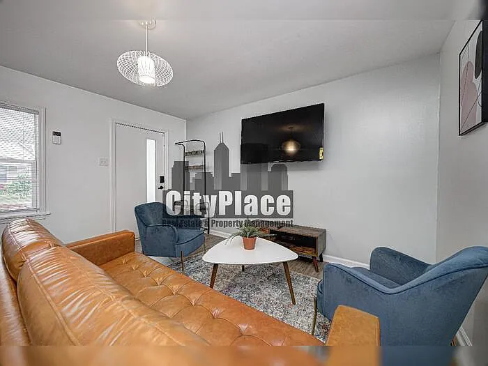 959 Lexington Ave — Photo 31