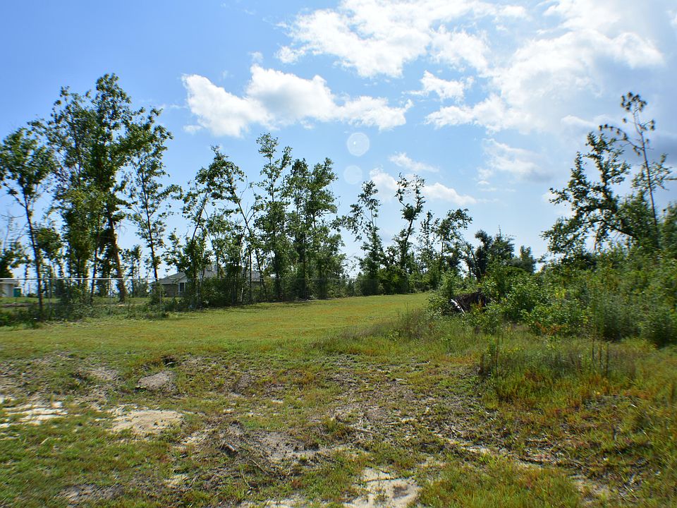 1st image of 5611 Scenic Dr