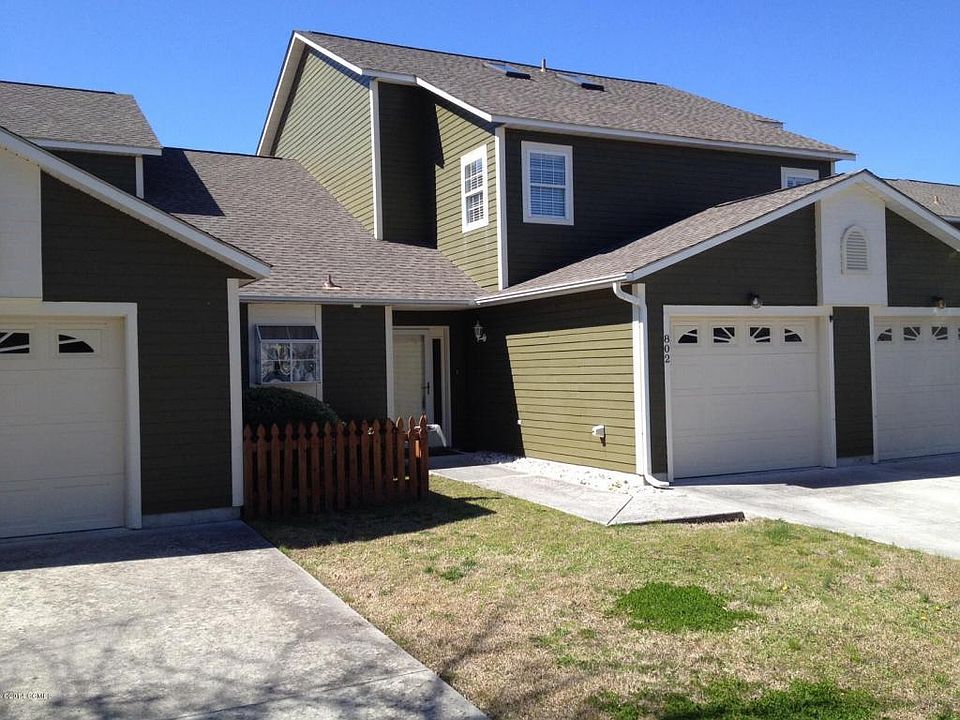 1st image of 802 Cedarwood Vlg #802