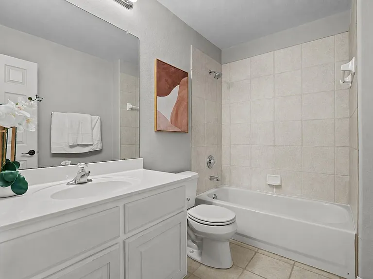1604 Tahoka Daisy Dr — Photo 32