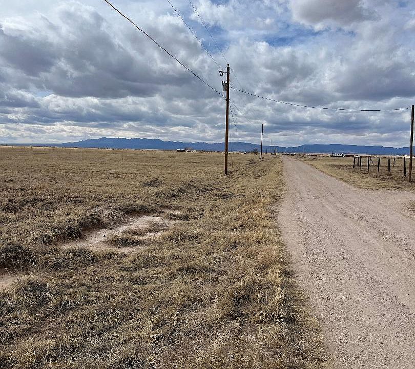 2nd image of Cricket Ln Lot 22