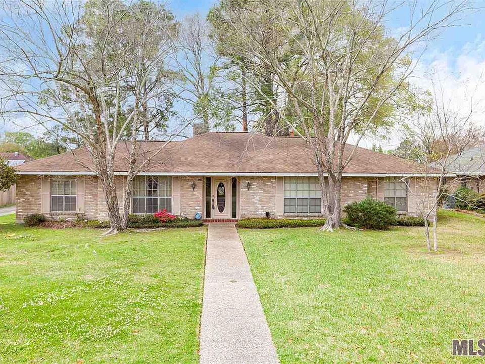 1st image of 5028 Parkhollow Dr