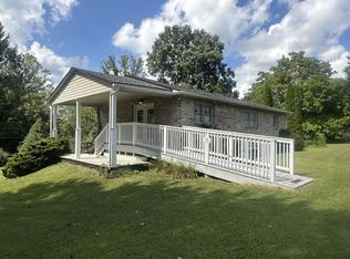 121 Sabre Dr, Beckley, WV 25801