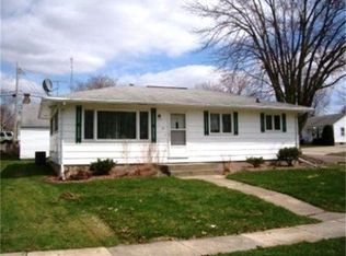 15 Johnson St, Waupun, WI 53963