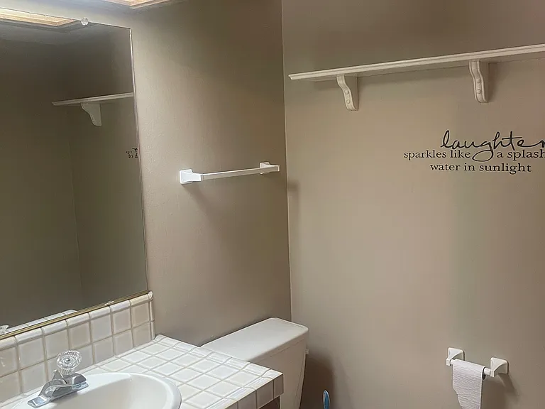 5528 Dogwood Dr — Photo 10