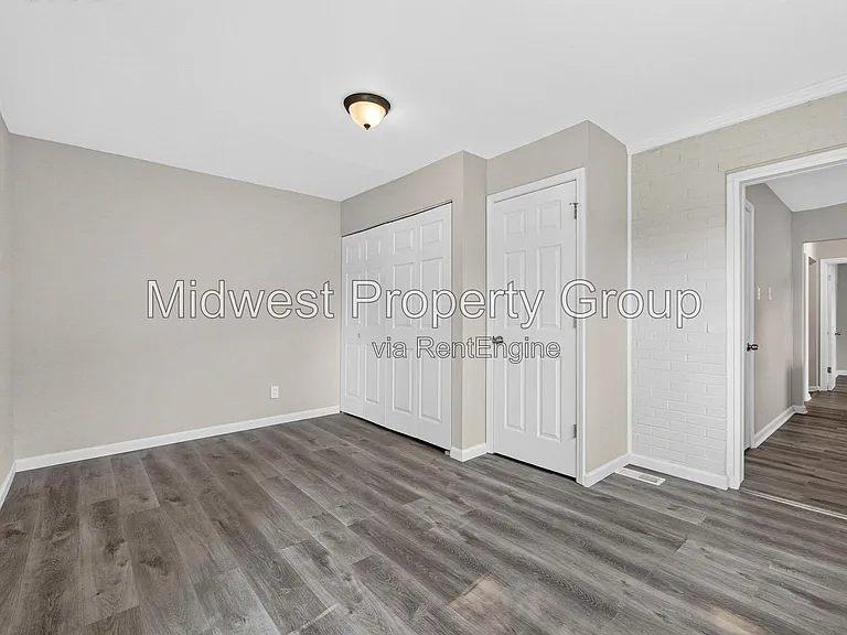 1237 Fairview Ave — Photo 13