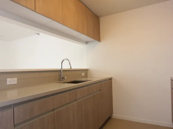 497 Saint Mark's Avenue image 8 of 13