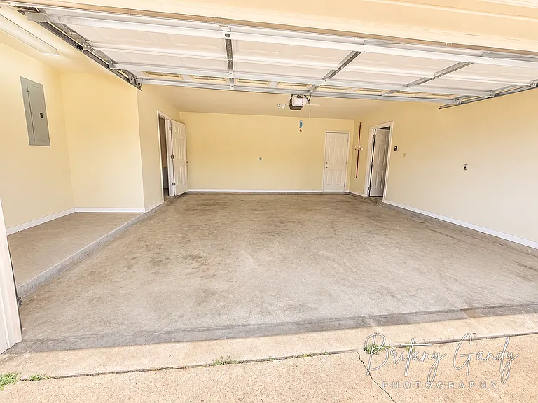 6037 Braeburn Ct — Photo 60
